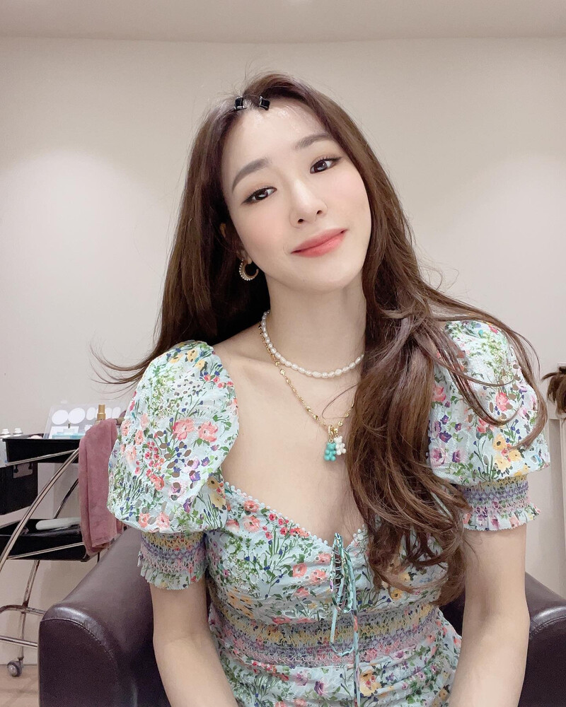 210920 Tiffany Young Instagram Update documents 2