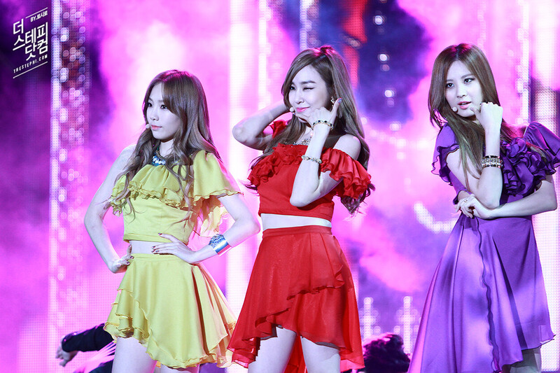 140921 Girls' Generation-TTS at K-POP Expo in Asia documents 2