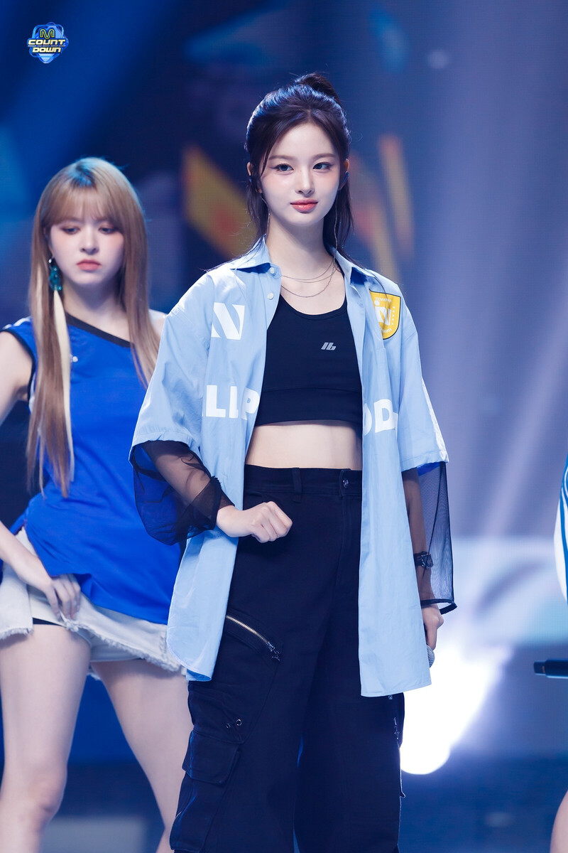 240829 NMIXX Sullyoon - 'See that?' at M COUNTDOWN documents 2