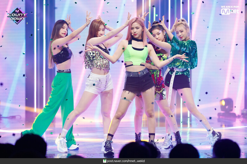 190822 ITZY - 'ICY' at M COUNTDOWN documents 5