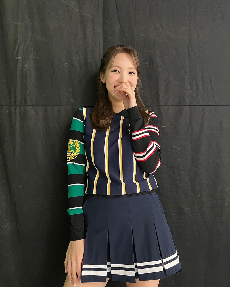 220123 TWICE Instagram Update - Nayeon documents 2