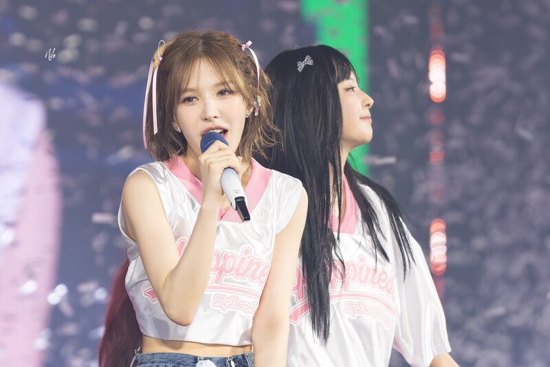 240802 Red Velvet Seulgi & Wendy - Fan-Con Tour 'Happiness : My Dear, ReVe1uv' in Seoul Day 1 documents 3