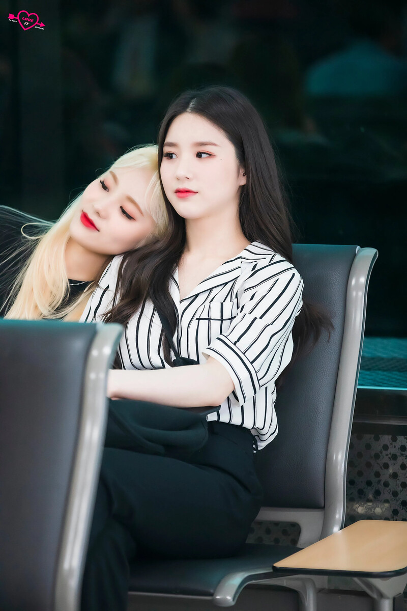 Jeon_HeeJin_com EBwhEaAU4AEJony  20190812.jpg