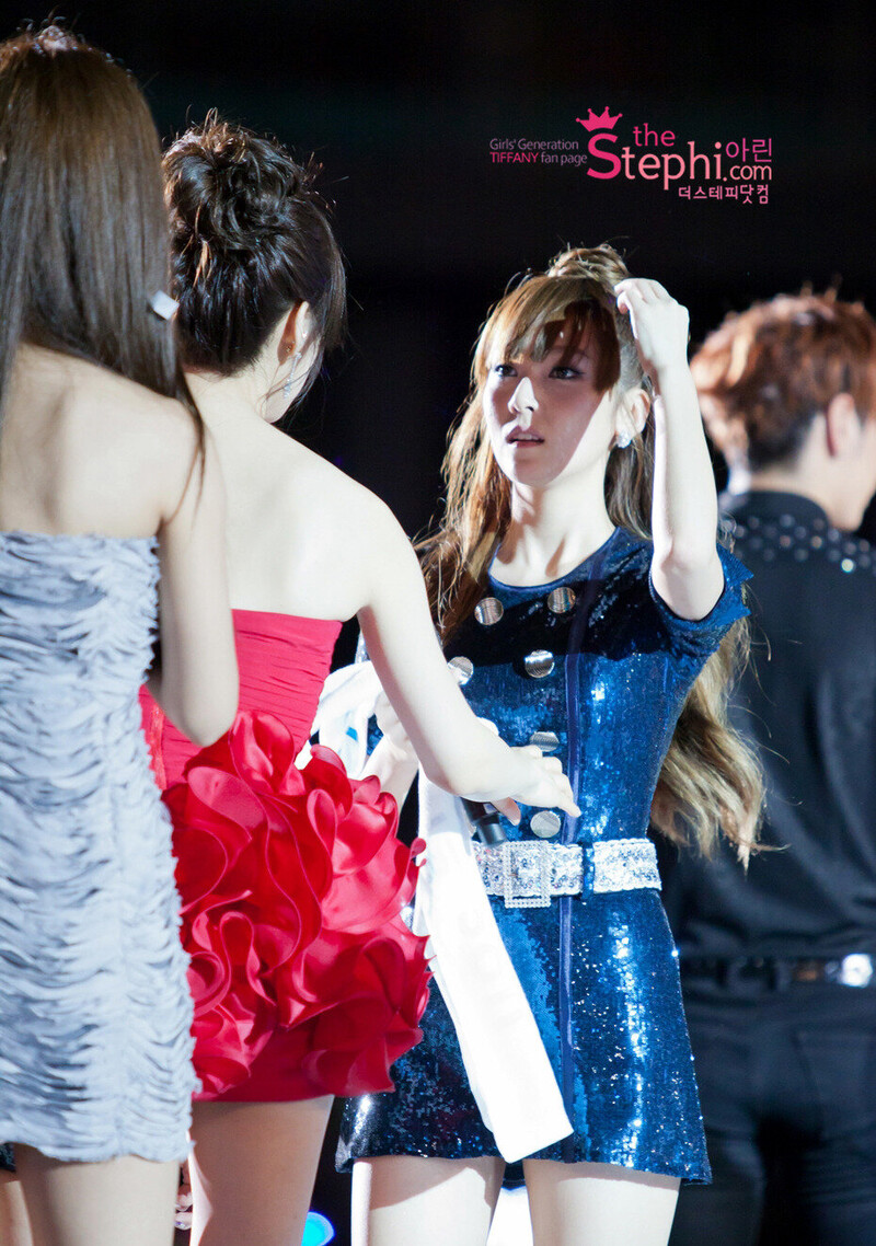 110813 Girls' Generation Taeyeon at Incheon Hallyu Wave Concert documents 1