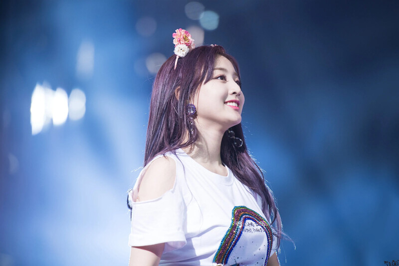 Jihyo309.jpg