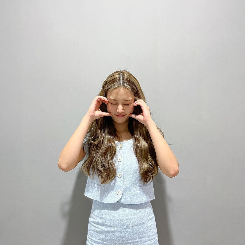 220521 Solbin Instagram Update (LABOUM) documents 2