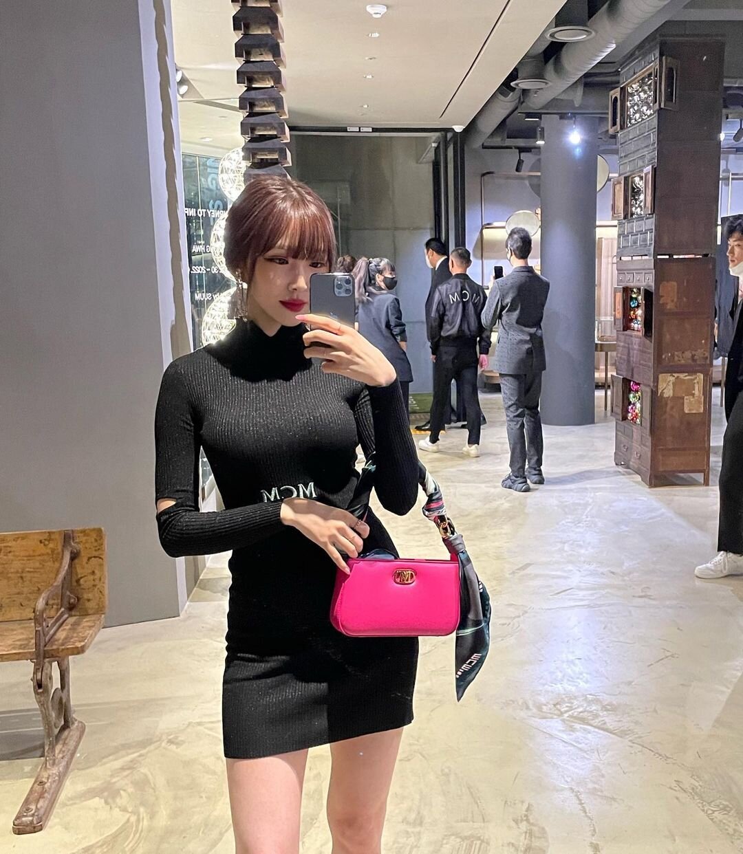 220901 Yuju Instagram Update | kpopping