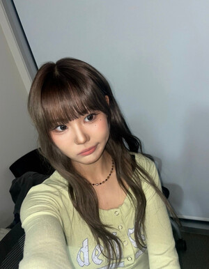 241018 - YOUNG POSSE Members Twitter Update with JIEUN