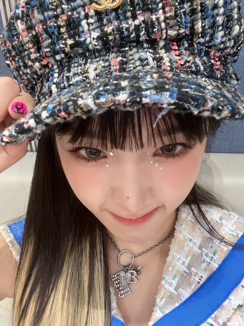 220811 Yena Twitter Update documents 4