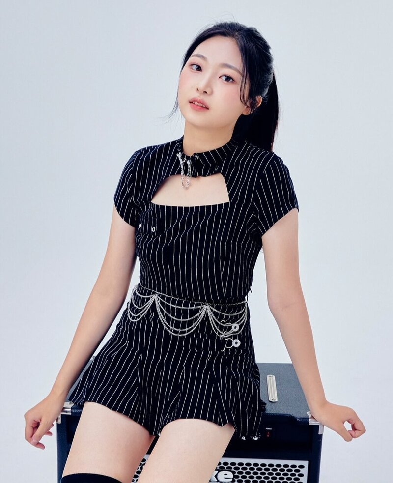 Kim Suyeon My Teenage Girl profile photos documents 5