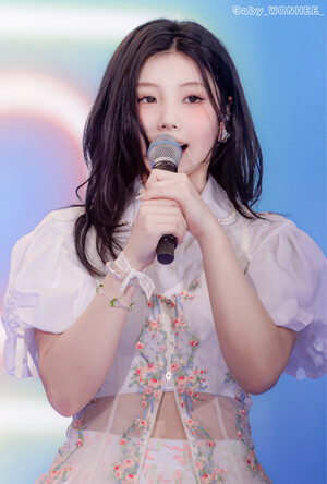 240629 ILLIT Wonhee - Music Core in Japan