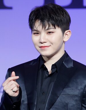 220527 SEVENTEEN Woozi 'Face the Sun' Global Press Conference
