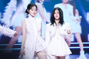 241231 (G)I-DLE Miyeon & Shuhua at MBC Gayo Daejejeon 2024