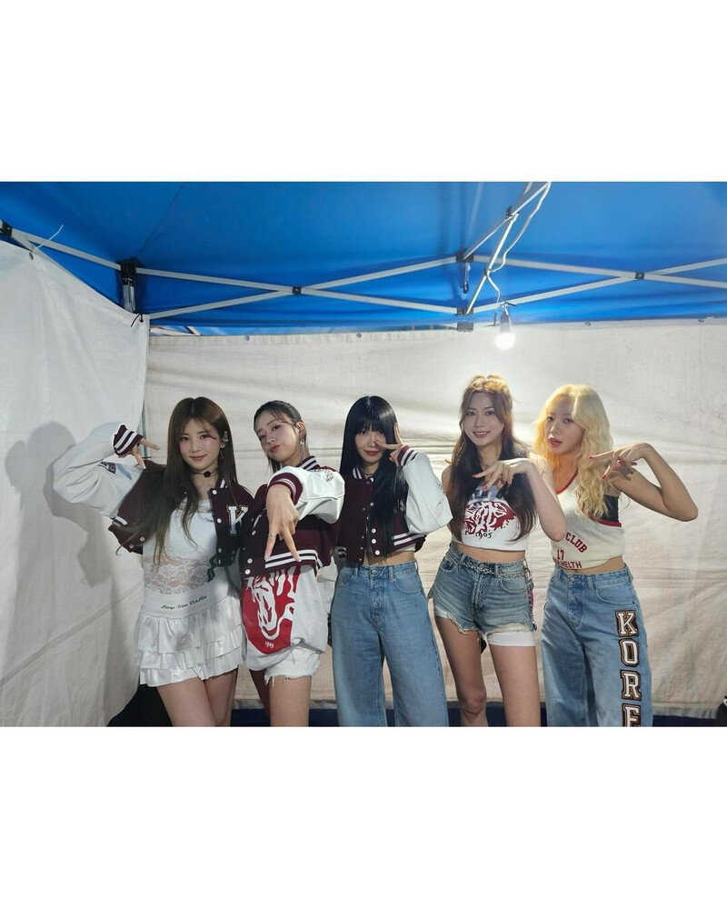 240521 APINK Eunji, Chorong, Namjoo, Bomi, Hayoung Instagram update - at Korea University KUTOPIA festival documents 10