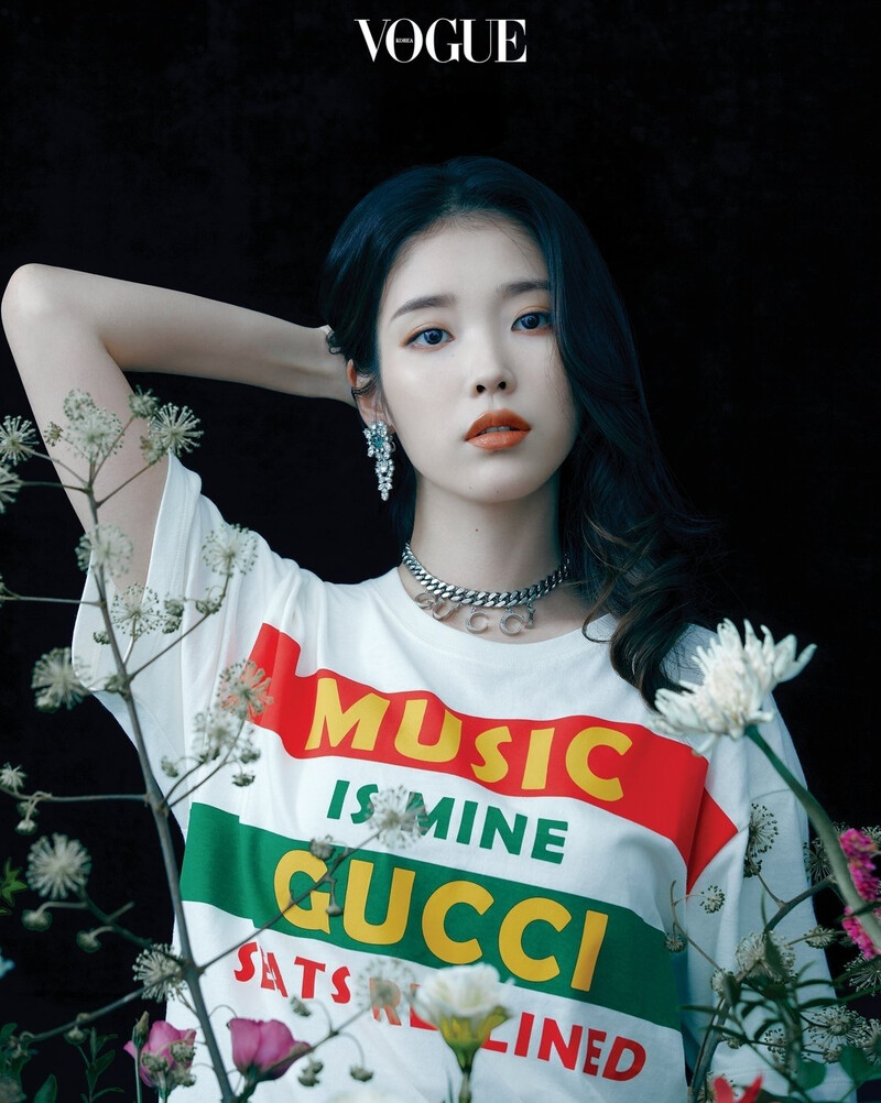 IU for Vogue Korea Magazine October 2021 Issue documents 9