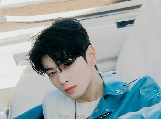 Cha Eunwoo (ASTRO) profile, age & facts (2023 updated)