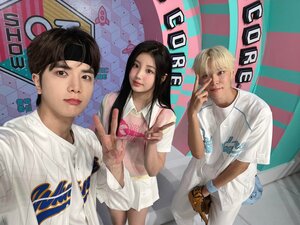 240414 MBC Show! Music Core Twitter update with Wonhee, Younghoon & Eunseok