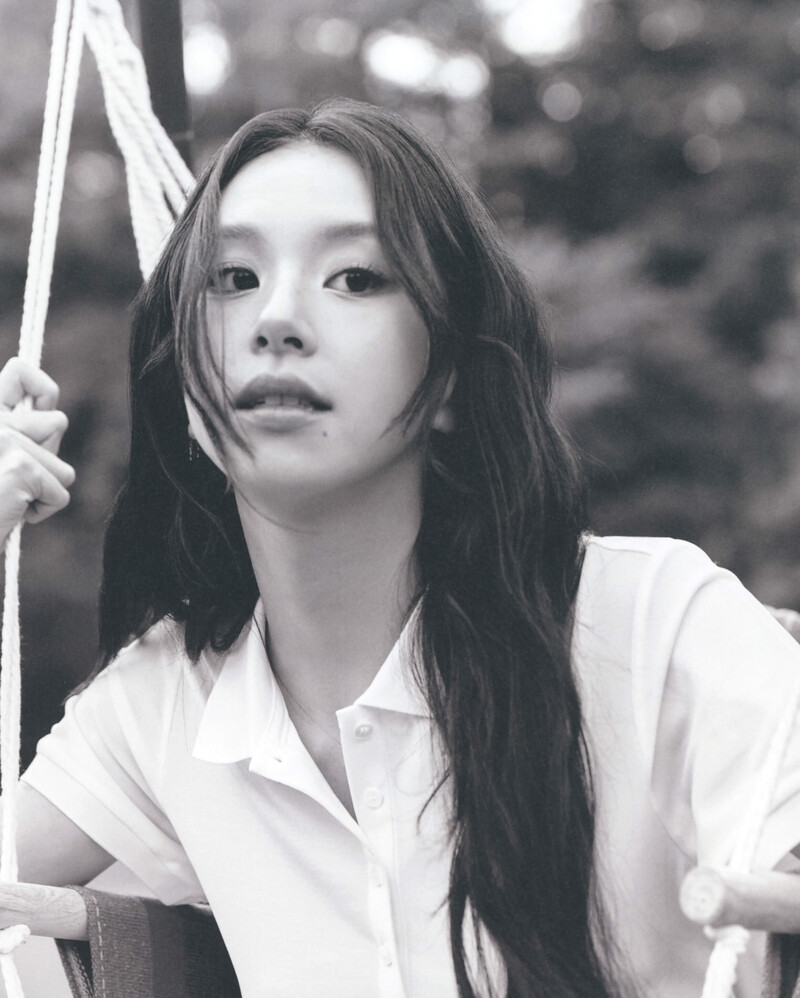 TWICE Chaeyoung for Esquire 2024 - Special Photobook 'Once More' (Scans) documents 21