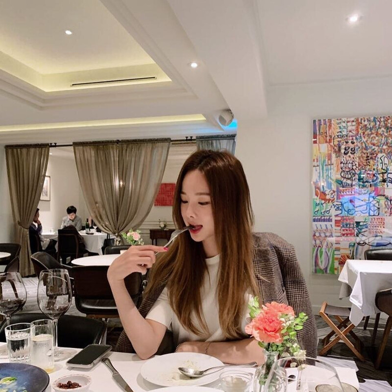 190414 Solji Instagram Update documents 7