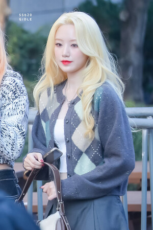 221021 (G)I-DLE Shuhua