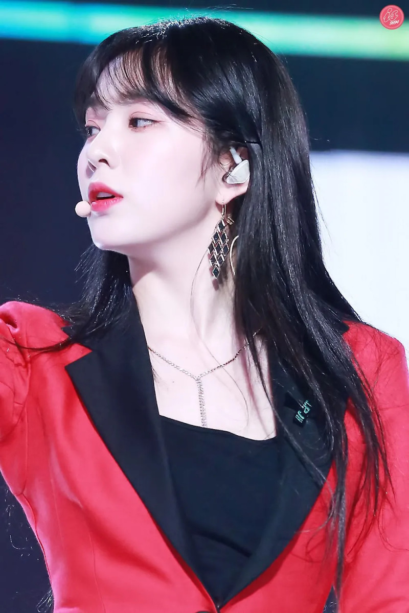 171231 Red Velvet Irene at MBC Gayo | Kpopping