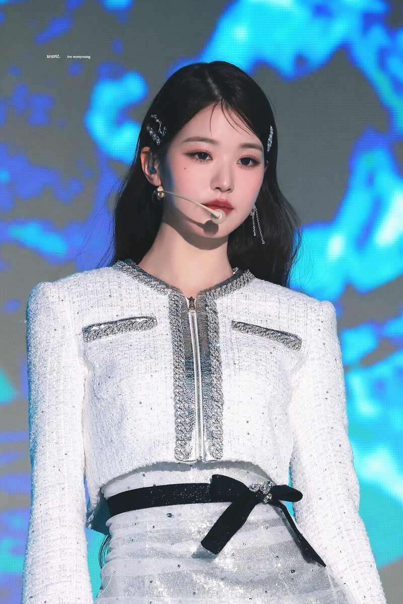 221108 IVE Wonyoung - Genie Music Awards documents 16