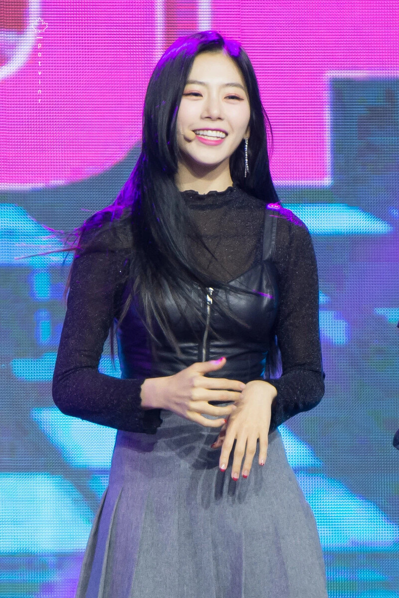 180506 Dreamcatcher Jiu documents 26