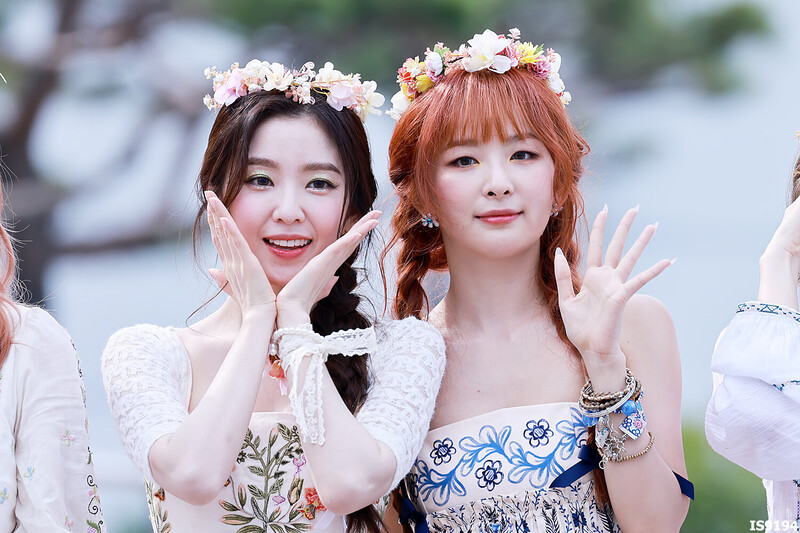 240628 Red Velvet Irene & Seulgi - Music Bank Mini Fanmeet documents 3