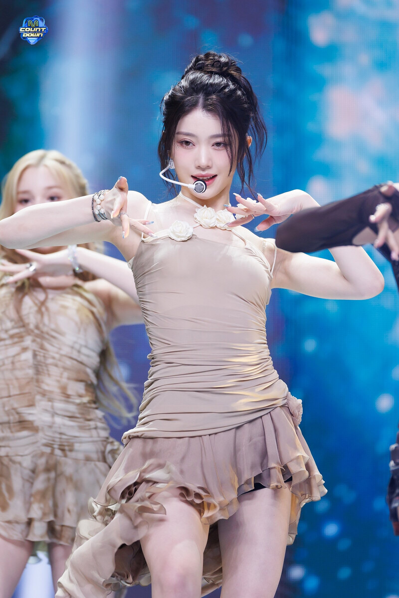 240613 Kep1er Xiaoting - 'Shooting Star' at M Countdown documents 1