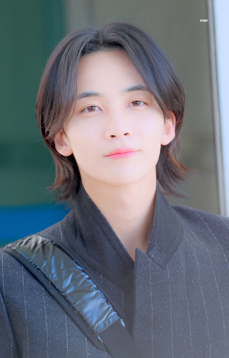 230116 SEVENTEEN Jeonghan - ICN documents 1