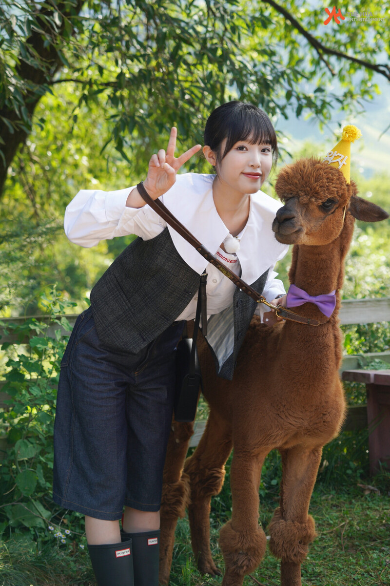 210908 Yuehua Naver Post - Yena & Yuri on Yena's Animal Detective documents 15