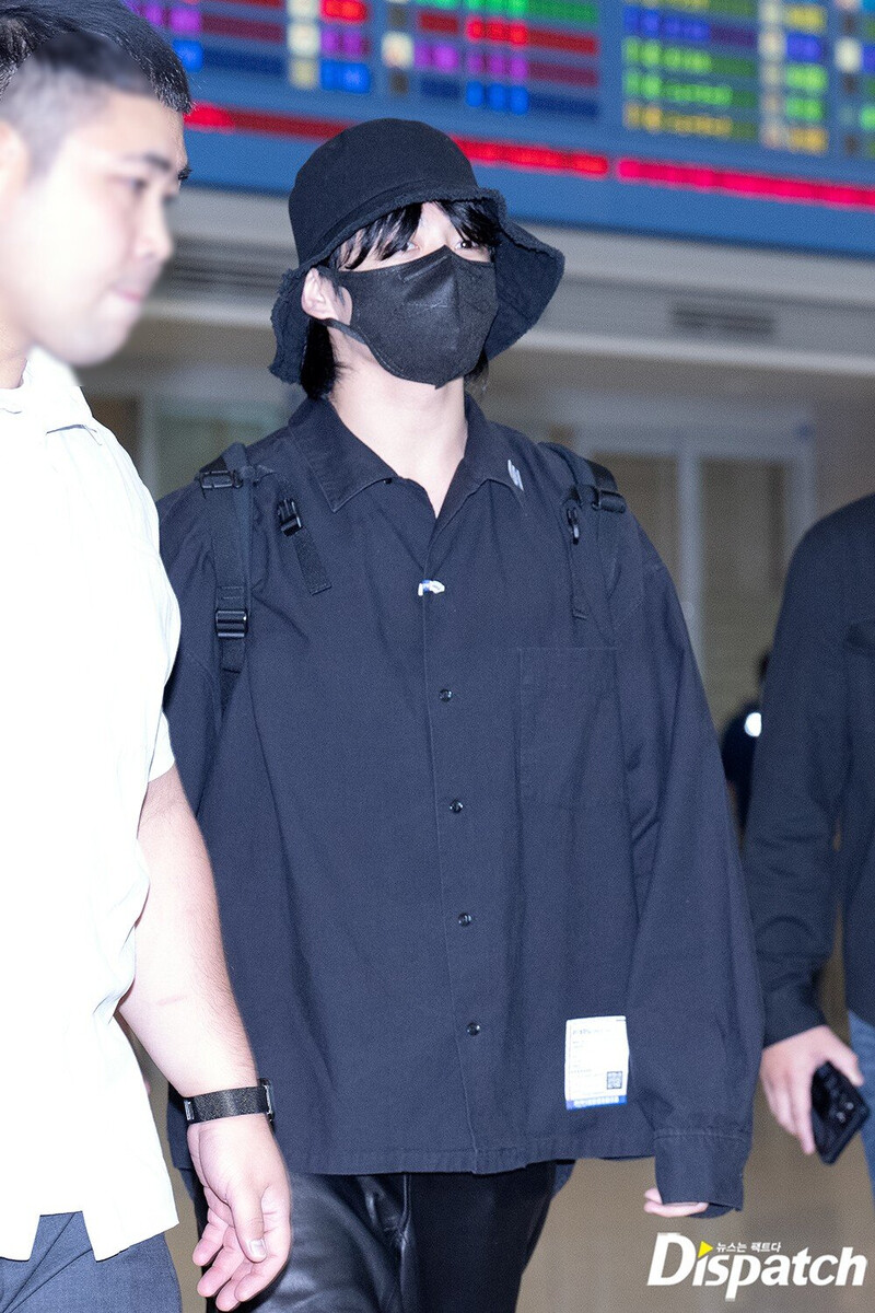 230724 Jungkook at Incheon International Airport | kpopping