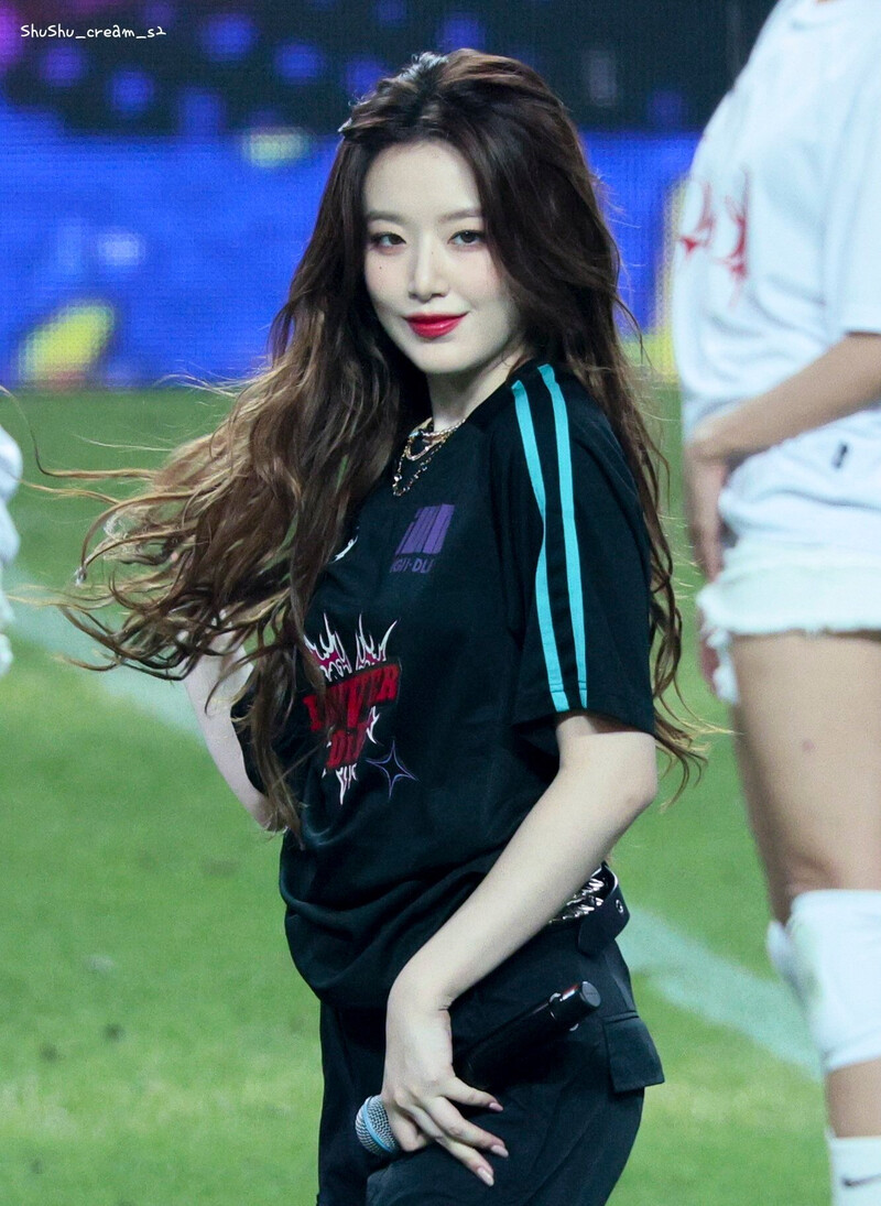 230727 (G)I-DLE Shuhua - Coupang Play Series documents 11