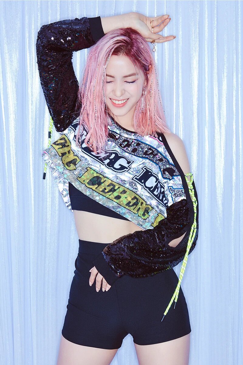 ITZY - "IT'z ICY" Concept Teasers documents 6