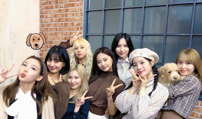 211003 TWICE Twitter Update documents 1