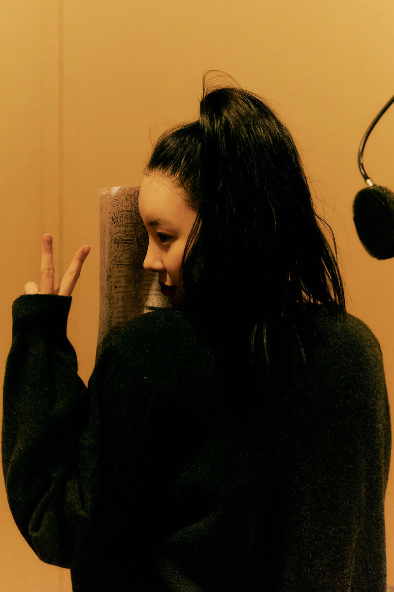 210226 ABYSS Naver Post - Sunmi 'TAIL' Album Making documents 15