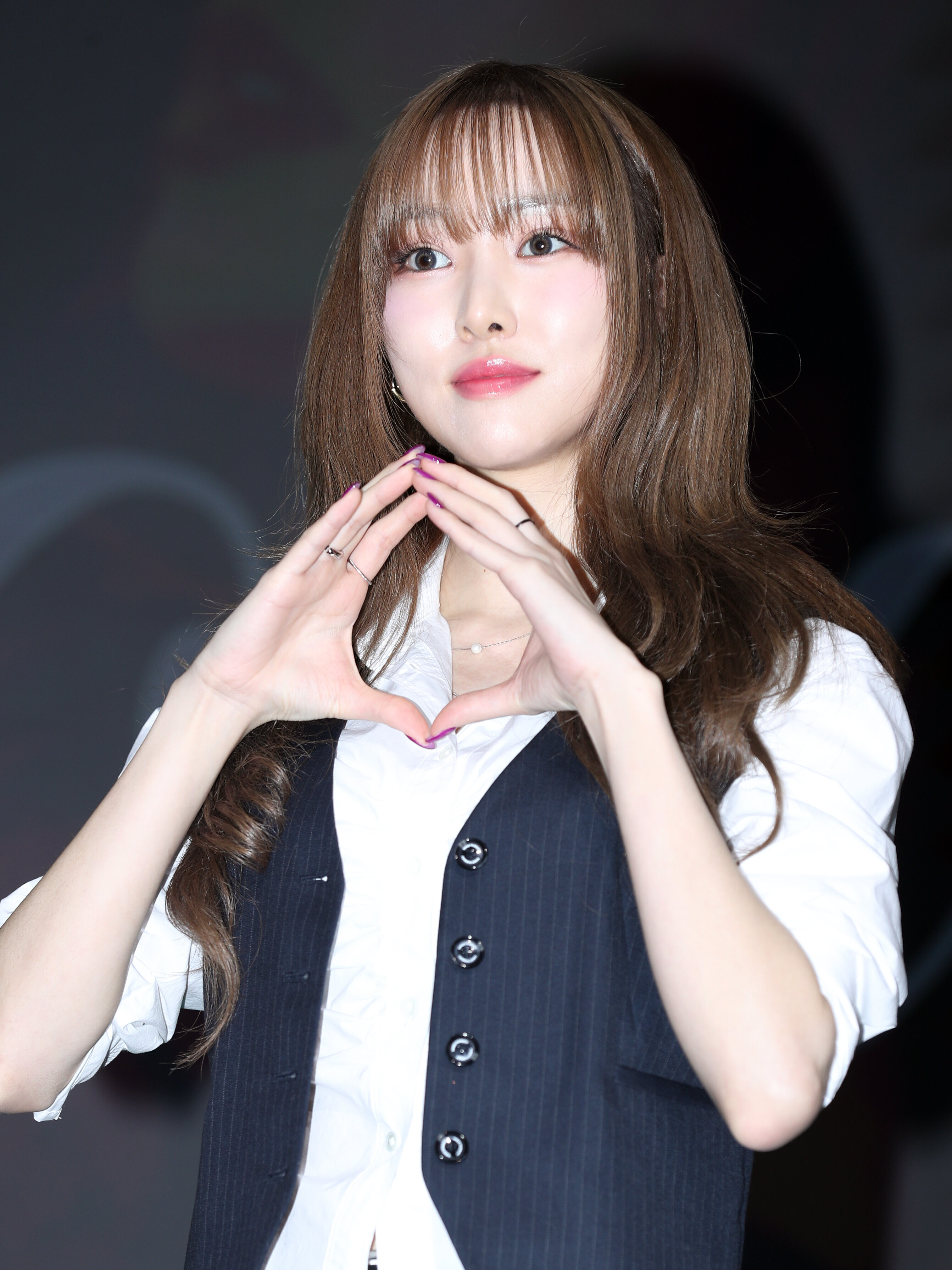 230307 Yuju - 2nd Mini Album 'O' Press Showcase | kpopping