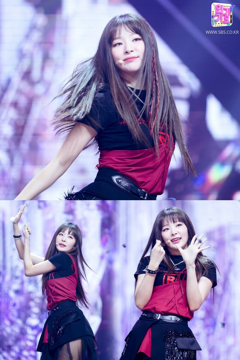 210829 Red Velvet - Queendom at Inkigayo documents 26