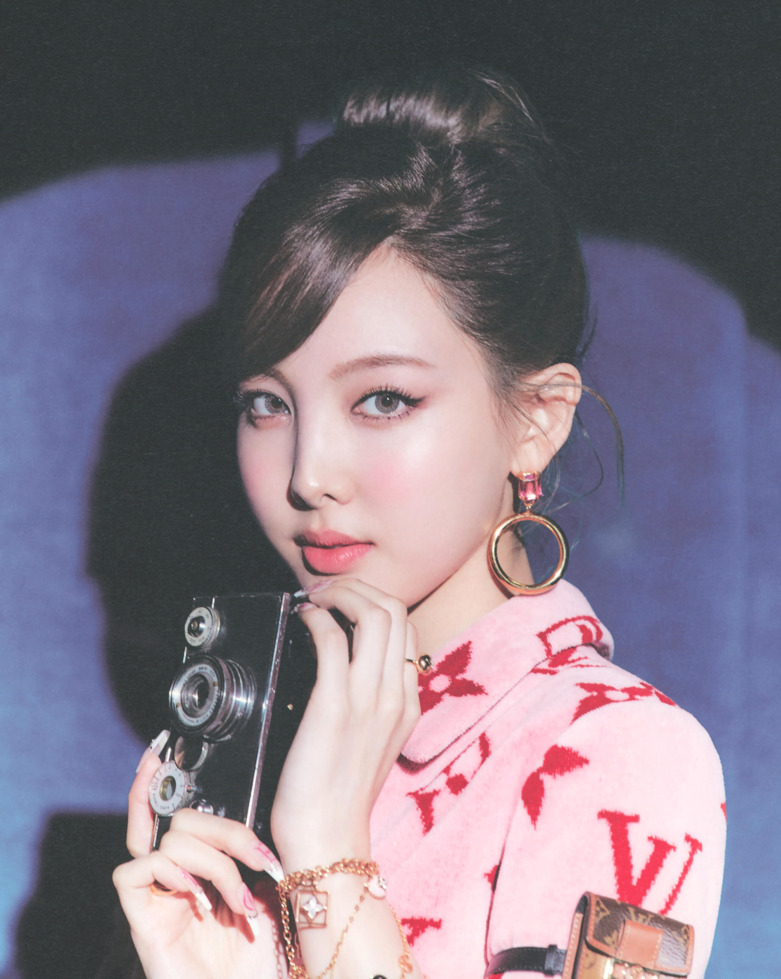 TWICE Nayeon - 1st Mini Album 'IM NAYEON' Photobook Scans | kpopping