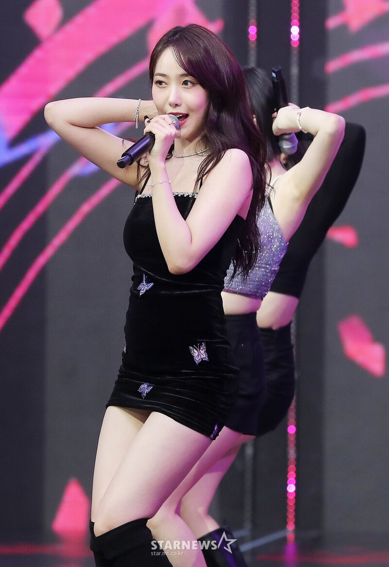 220929 VIVIZ SinB at 2022 Super Model Contest documents 2