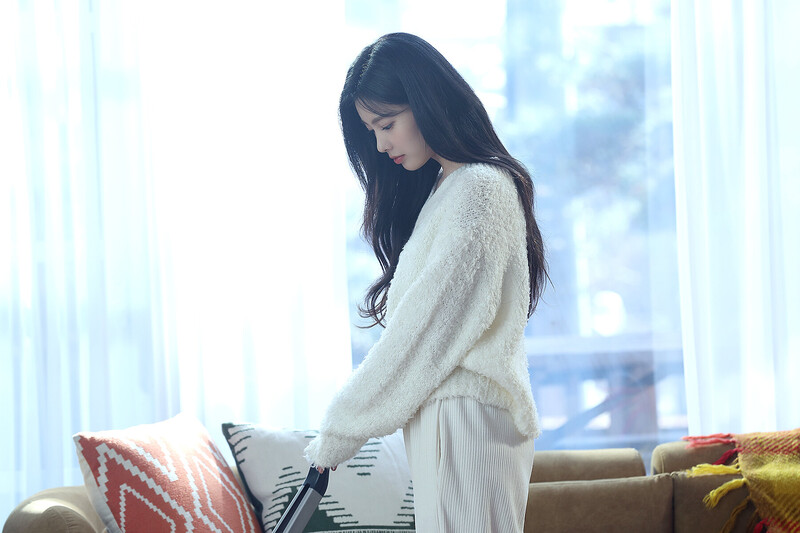 220112 8D Naver Post - Hyewon 'W' MV Shoot Behind documents 6