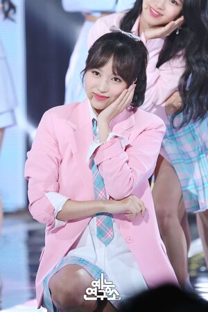 180428 TWICE Mina - 'What is Love?' at Music Core