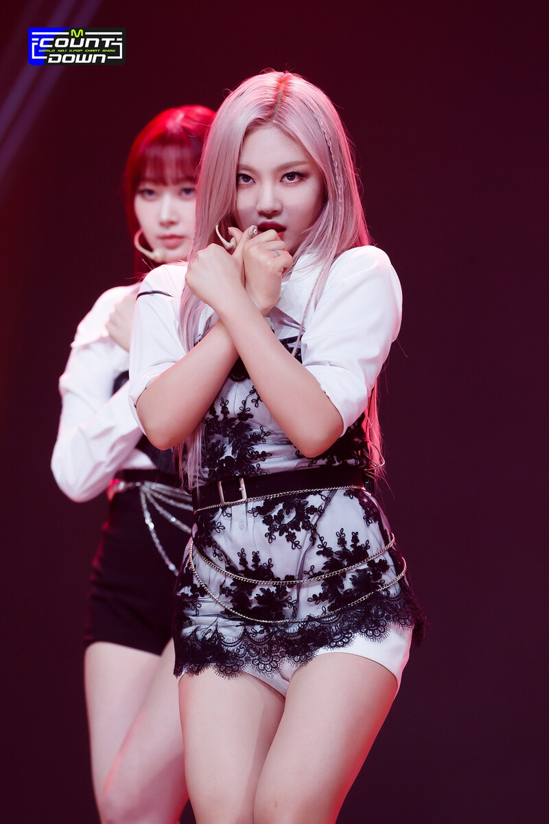 220714 aespa - 'Illusion' at M Countdown documents 7