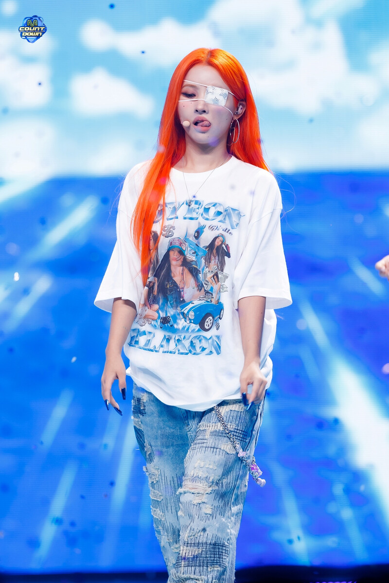 240718 (G)I-DLE Soyeon - 'Klaxon' at M COUNTDOWN documents 1