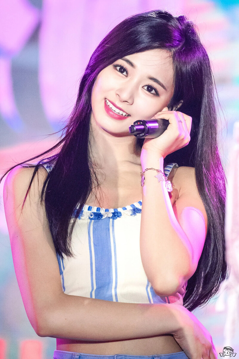 Tzuyu1923.jpg