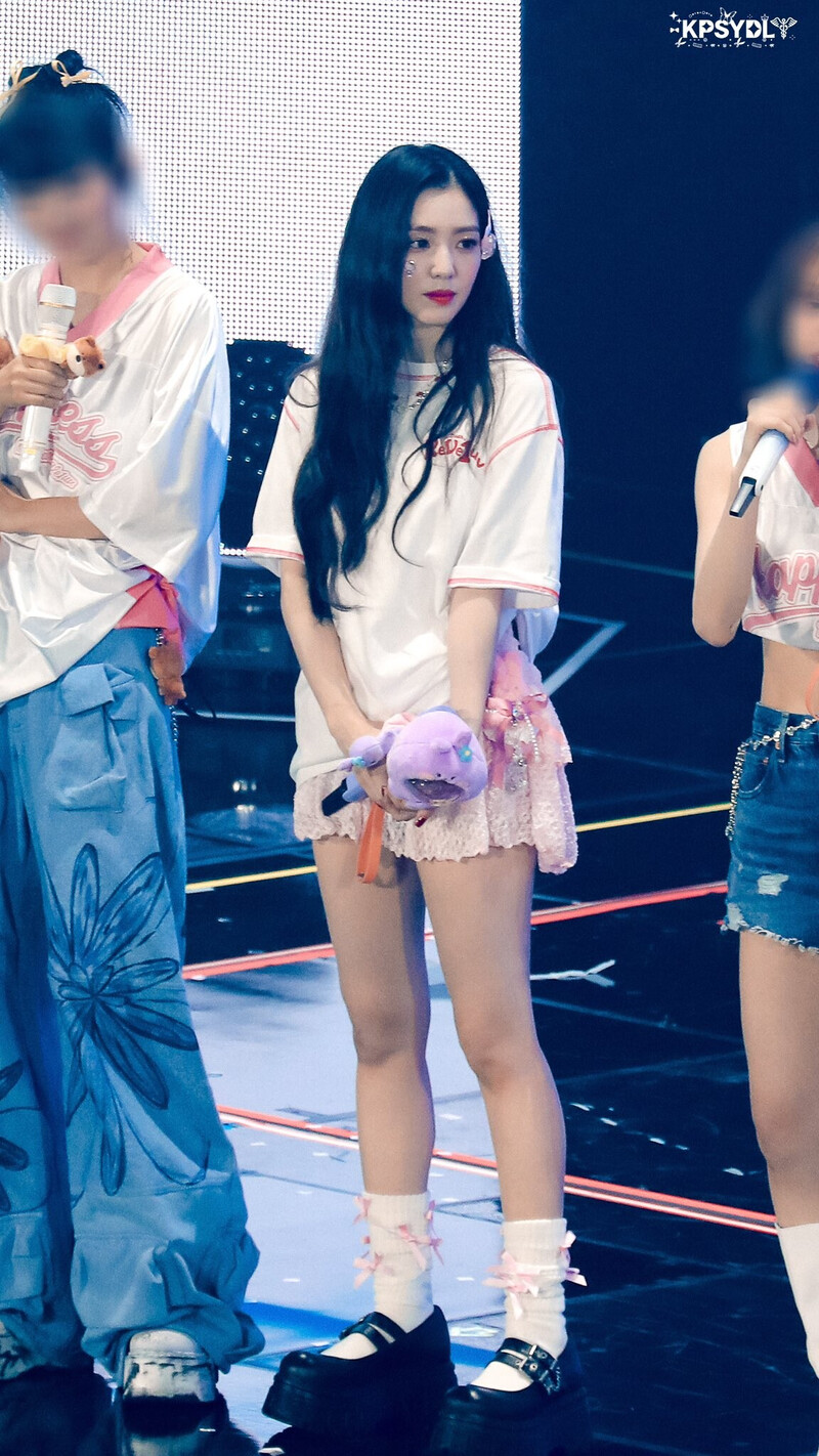 240804 Red Velvet Irene - Fan-Con Tour 'Happiness : My Dear, ReVe1uv' in Seoul Day 3 documents 2