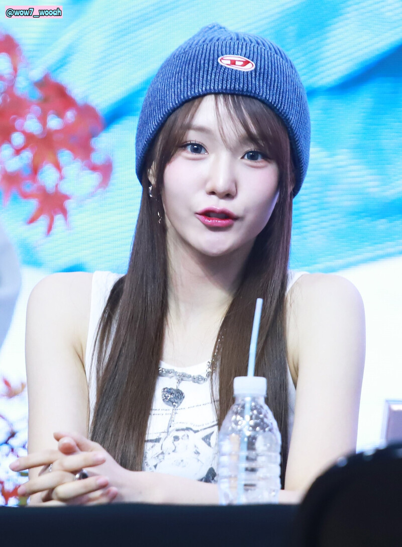 231029 WOOAH - NANA at fansign event documents 17