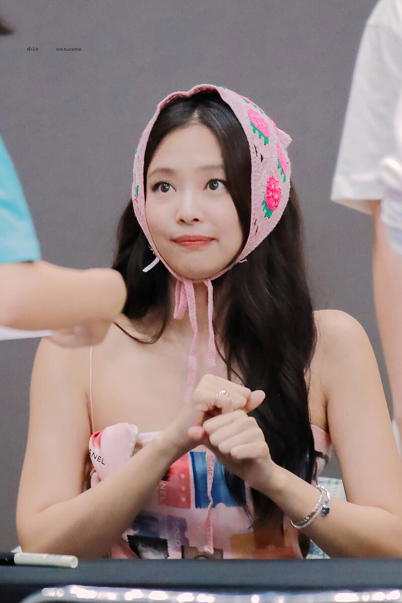 240808 Jennie - BLACKPINK 8th Anniversary  Fansign Event in Seoul documents 3