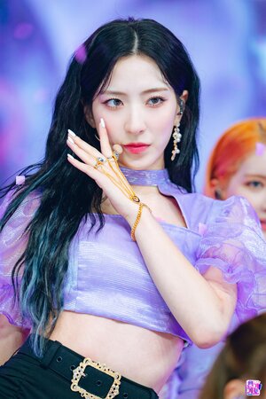 220710 WJSN Eunseo - ‘Last Sequence’ at Inkigayo