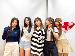 230425 APINK Japan twitter update